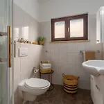 Pinia-marina Apartman