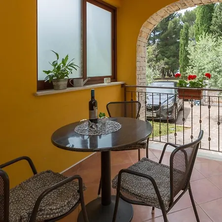 Apartman Pinia-marina