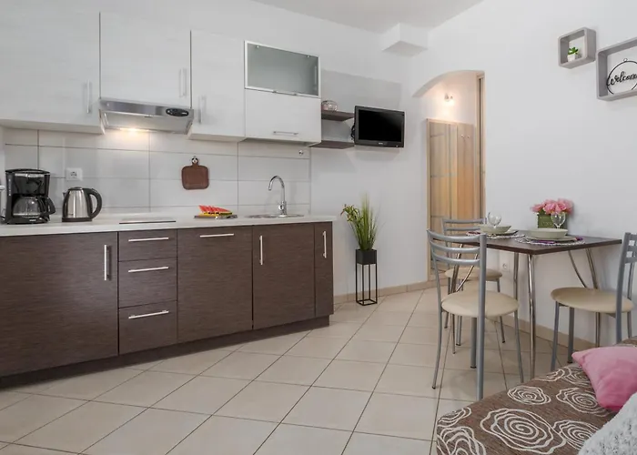 Pinia-marina * Porec