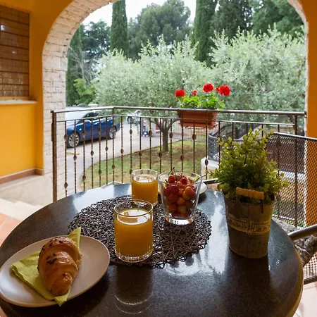 Pinia-marina דירה פורץ