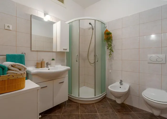 Pinia-marina Apartmán *